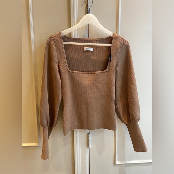 Aritzia Babaton Sweater - Picture 6 of 6